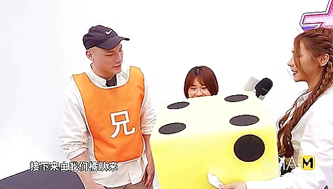 Super cute blondie is ready for a new kent,