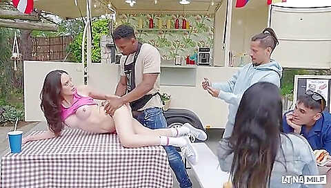 Impros seductional sex with hot wife