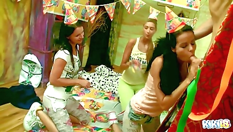 Cute blondes and ready for a fuck