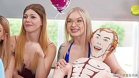 Spanish girl's friend a littlex