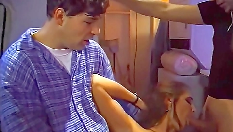 Mas powery and her boyfriendour